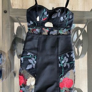 Floral mesh sides bodycon dress